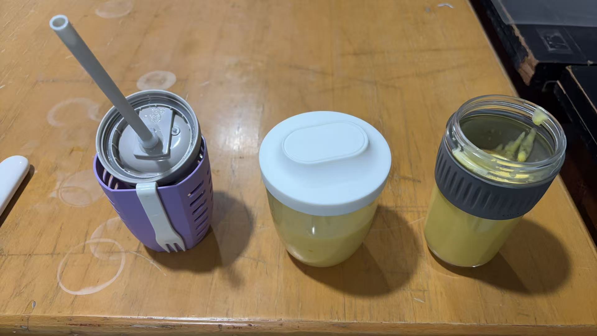 啦啦啦啦啦 和王老师第一次榨果汁喝...