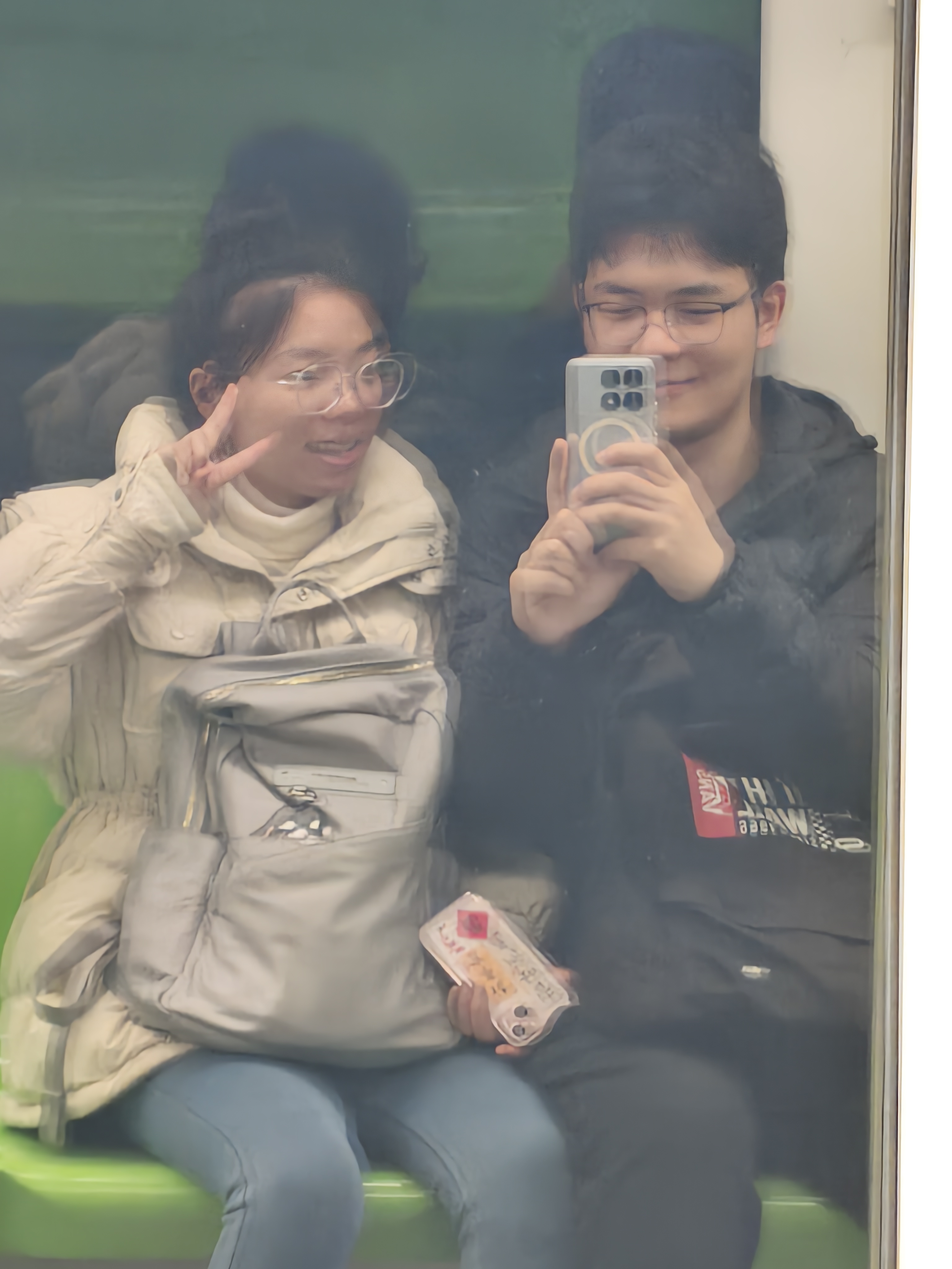 First day of wearing 颌垫（2025/03/12）